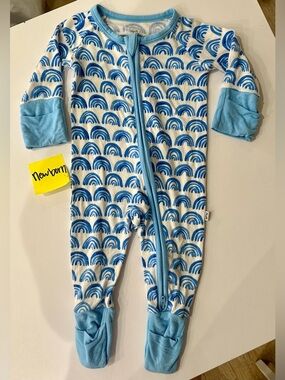 Little Sleepies, blue rainbow, size newborn